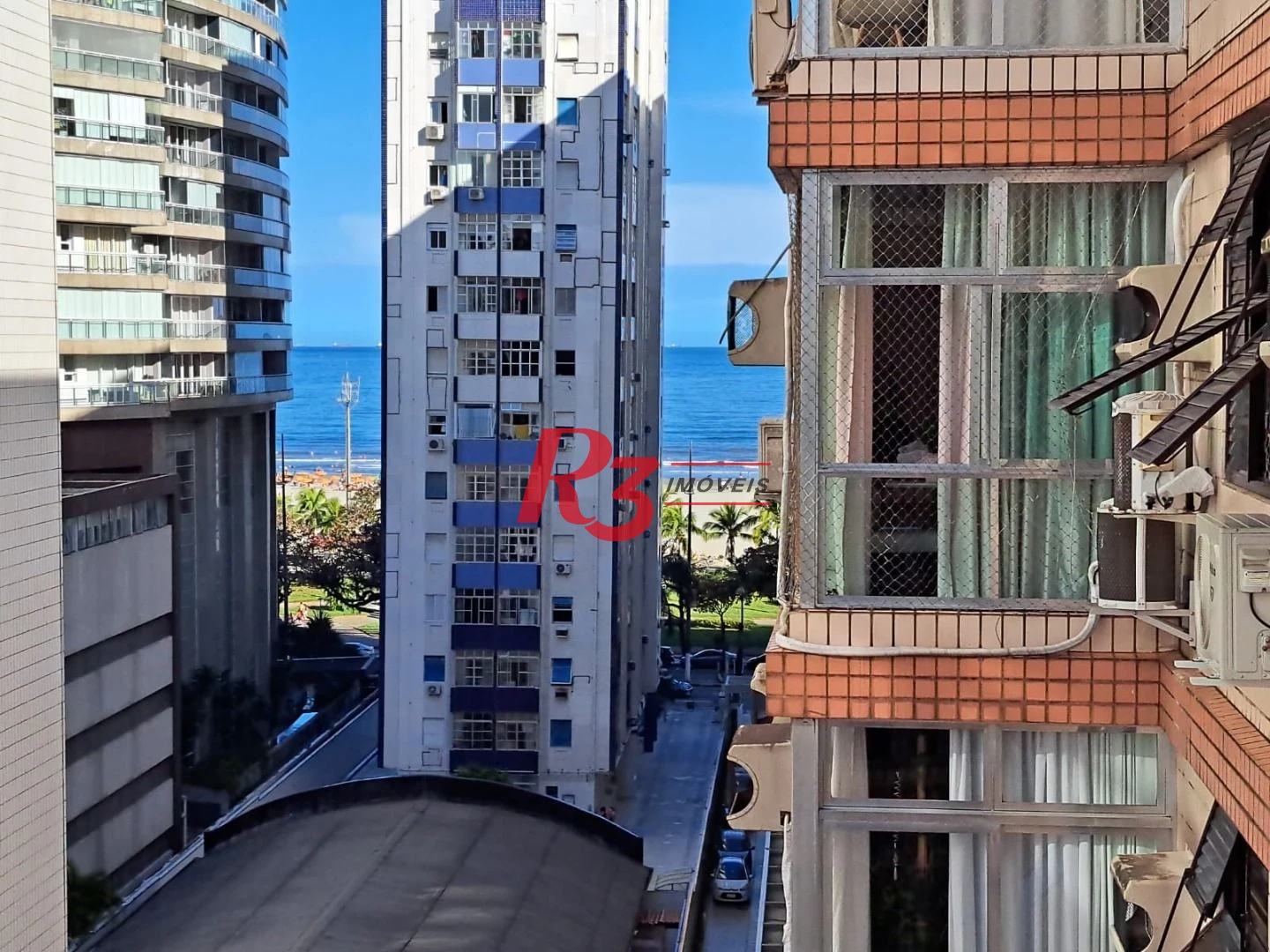Apartamento com 3 dormitórios à venda, 107 m² por R$ 799.000,00 - Gonzaga - Santos/SP