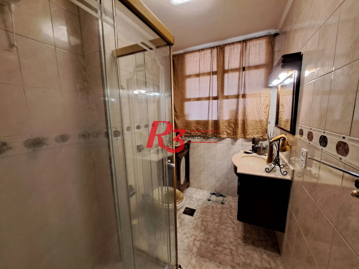 Apartamento com 3 dormitórios à venda, 107 m² por R$ 799.000,00 - Gonzaga - Santos/SP