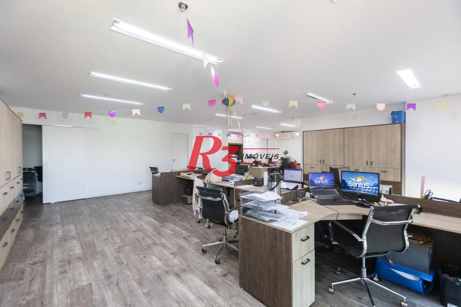 Sala à venda, 42 m² por R$ 349.900,00 - Valongo - Santos/SP