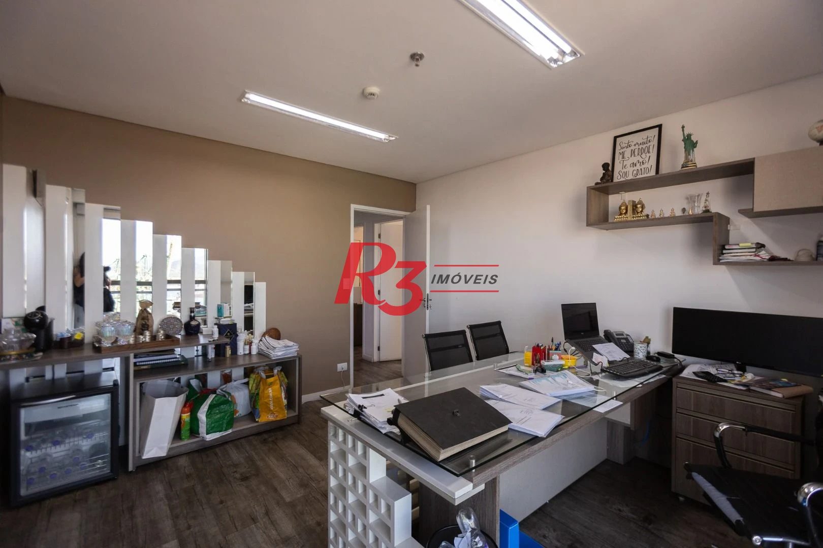 Sala à venda, 42 m² por R$ 349.900,00 - Valongo - Santos/SP