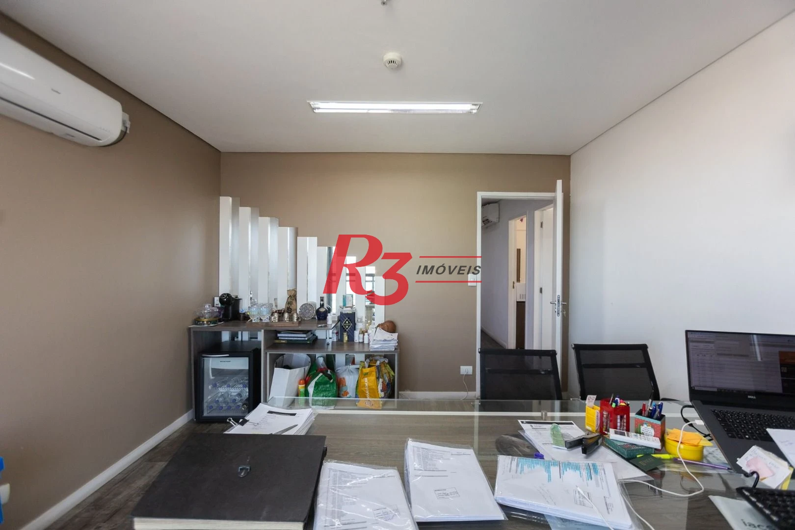 Sala à venda, 42 m² por R$ 349.900,00 - Valongo - Santos/SP