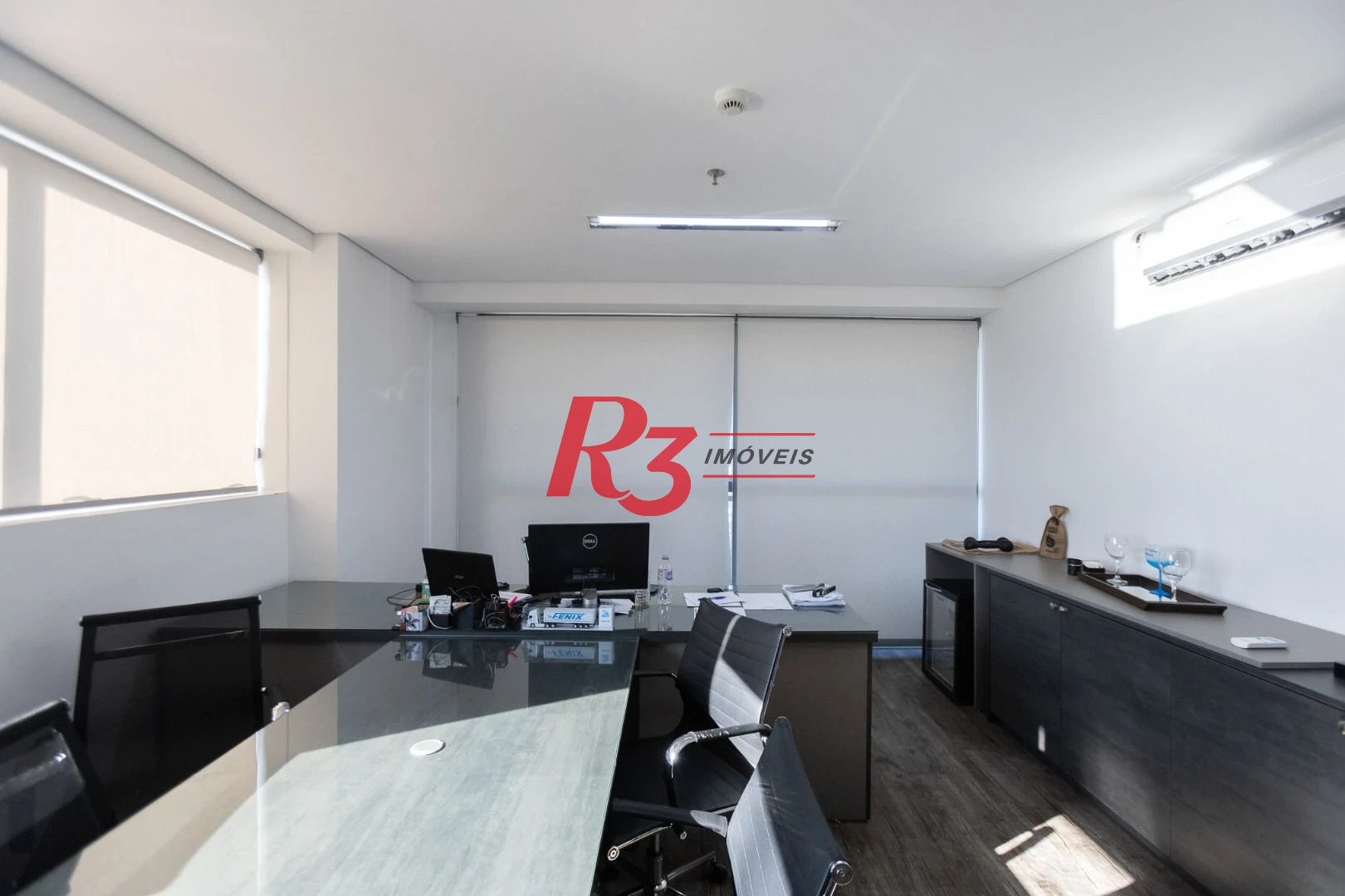Sala à venda, 42 m² por R$ 349.900,00 - Valongo - Santos/SP