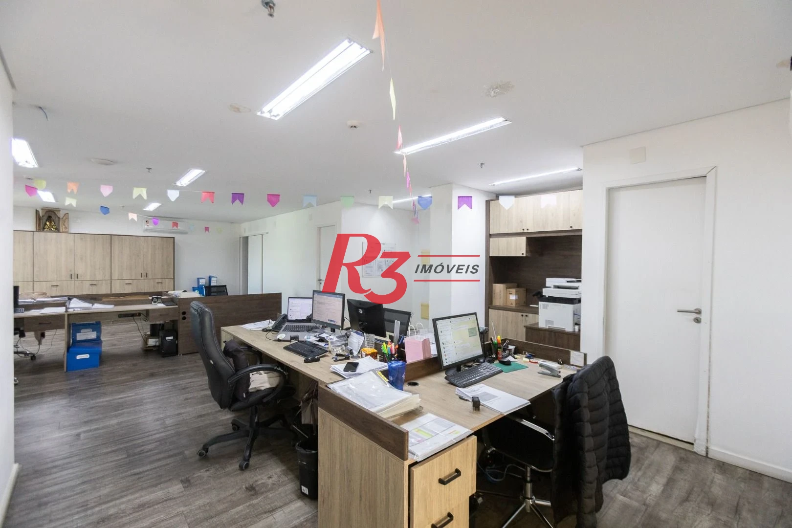 Sala à venda, 42 m² por R$ 349.900,00 - Valongo - Santos/SP