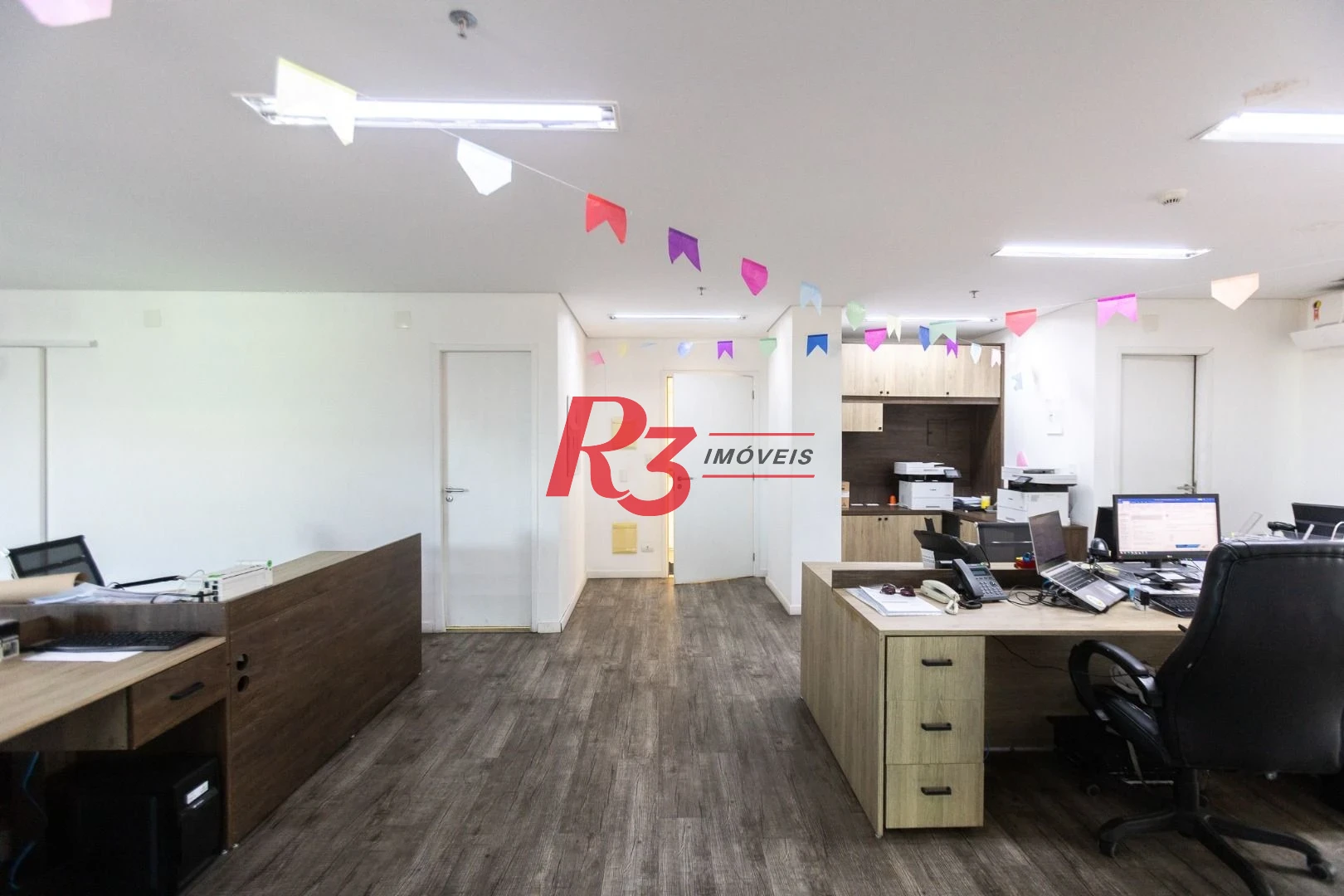 Sala à venda, 42 m² por R$ 349.900,00 - Valongo - Santos/SP