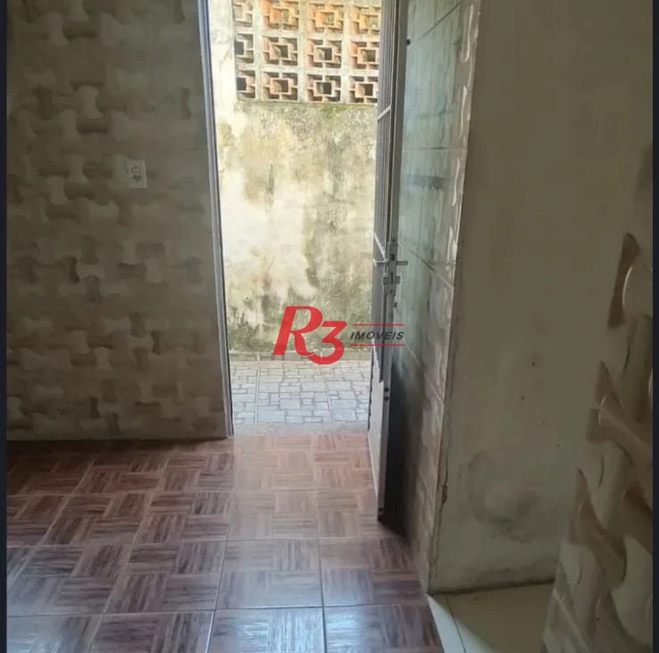 Casa com 2 dormitórios à venda, 75 m² por R$ 380.000,00 - Areia Branca - Santos/SP