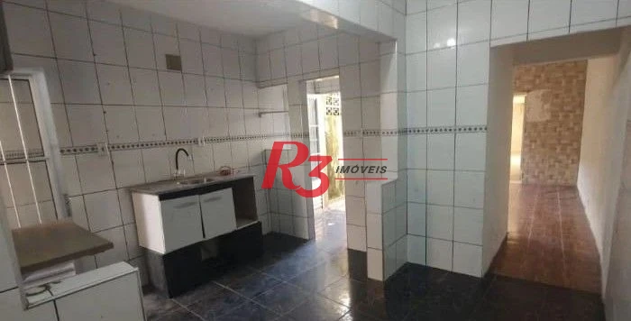Casa com 2 dormitórios à venda, 75 m² por R$ 380.000,00 - Areia Branca - Santos/SP