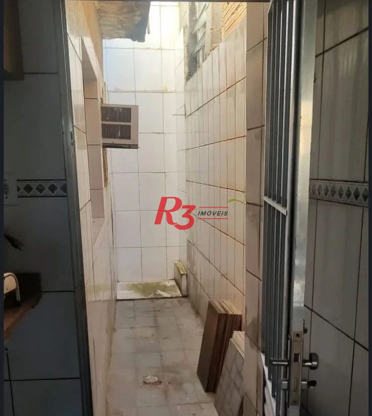 Casa com 2 dormitórios à venda, 75 m² por R$ 380.000,00 - Areia Branca - Santos/SP