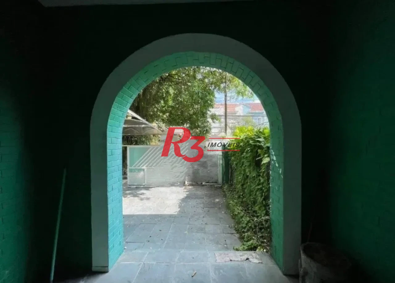 Casa com 3 dormitórios, 350 m² - venda por R$ 1.200.000,00 ou aluguel por R$ 7.500,00/mês - Gonzaga - Santos/SP