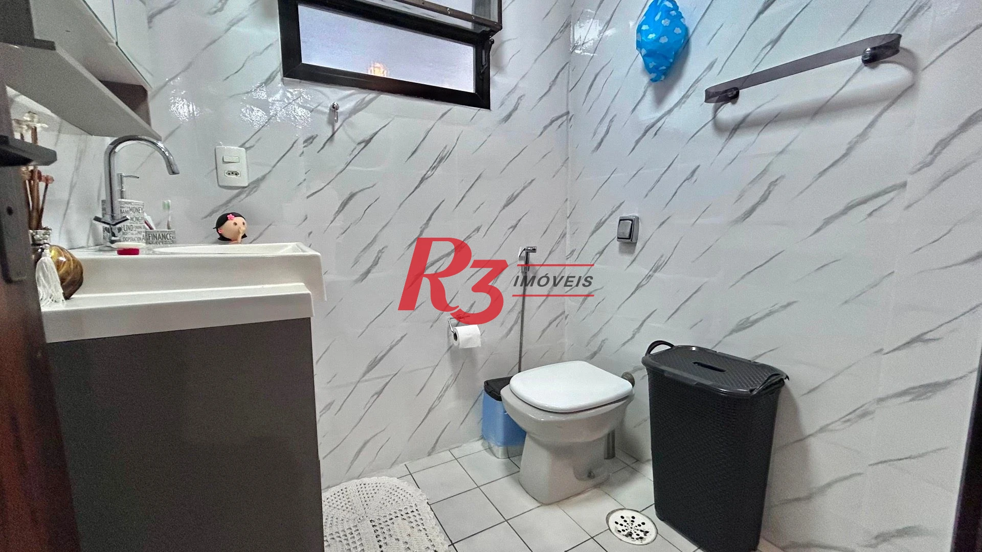 Apartamento com 1 dormitório à venda, 60 m² por R$ 395.000,00 - Itararé - São Vicente/SP