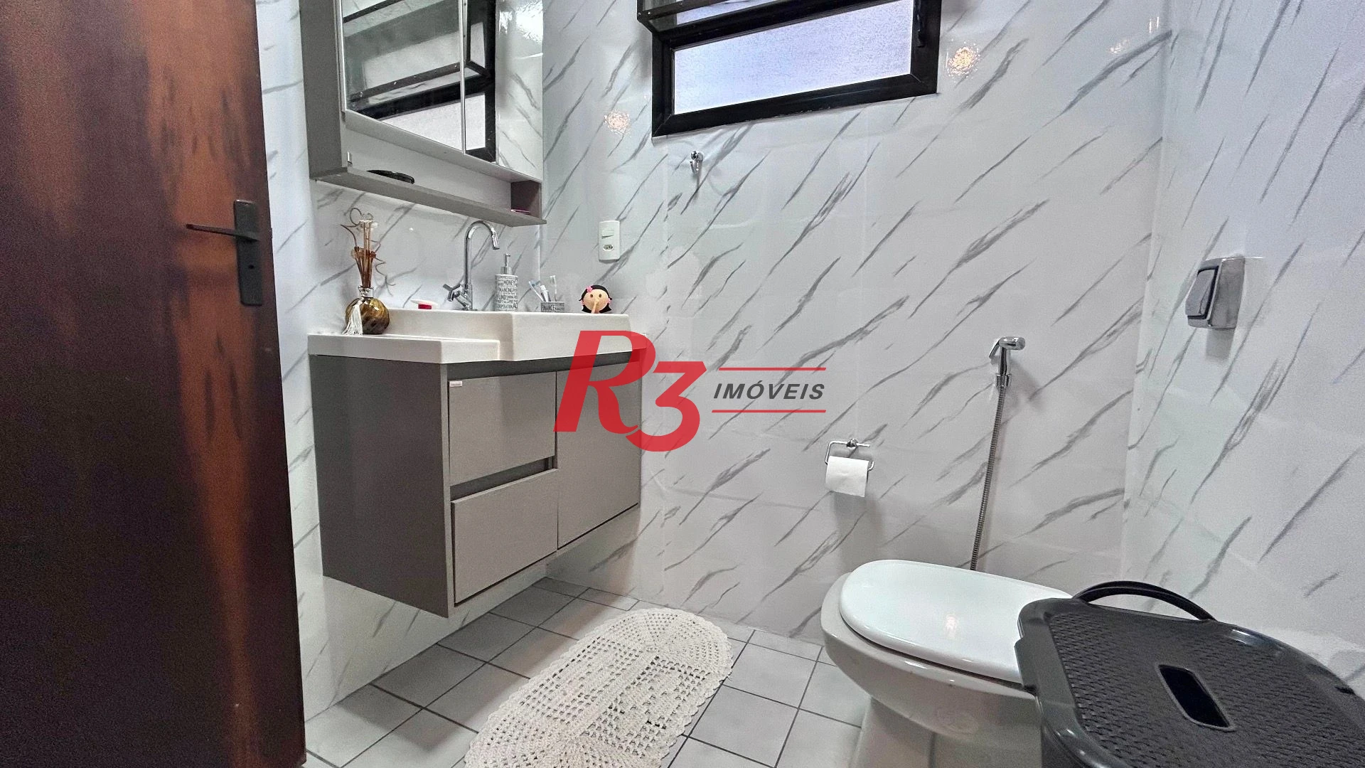 Apartamento com 1 dormitório à venda, 60 m² por R$ 395.000,00 - Itararé - São Vicente/SP