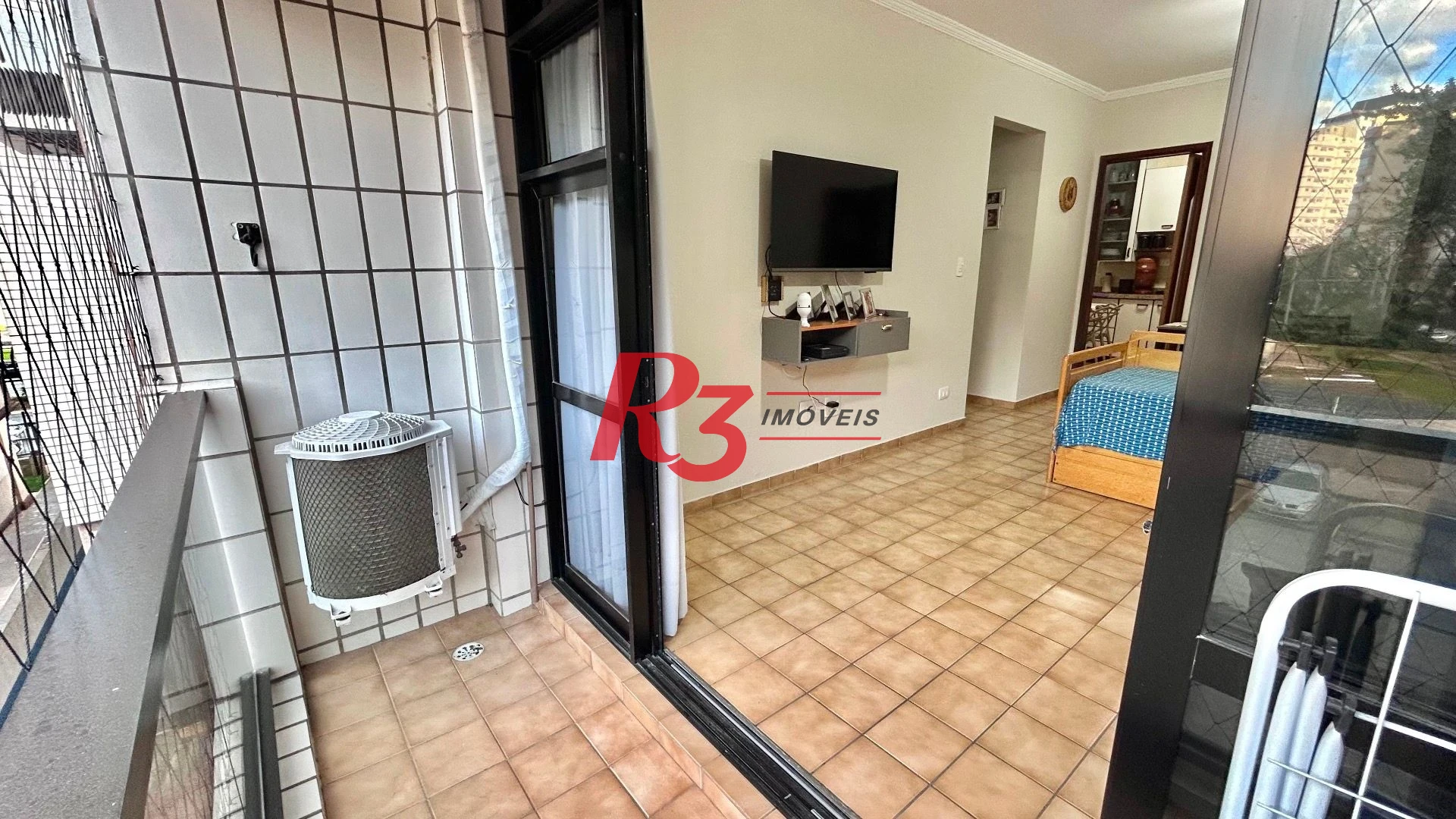 Apartamento com 1 dormitório à venda, 60 m² por R$ 395.000,00 - Itararé - São Vicente/SP