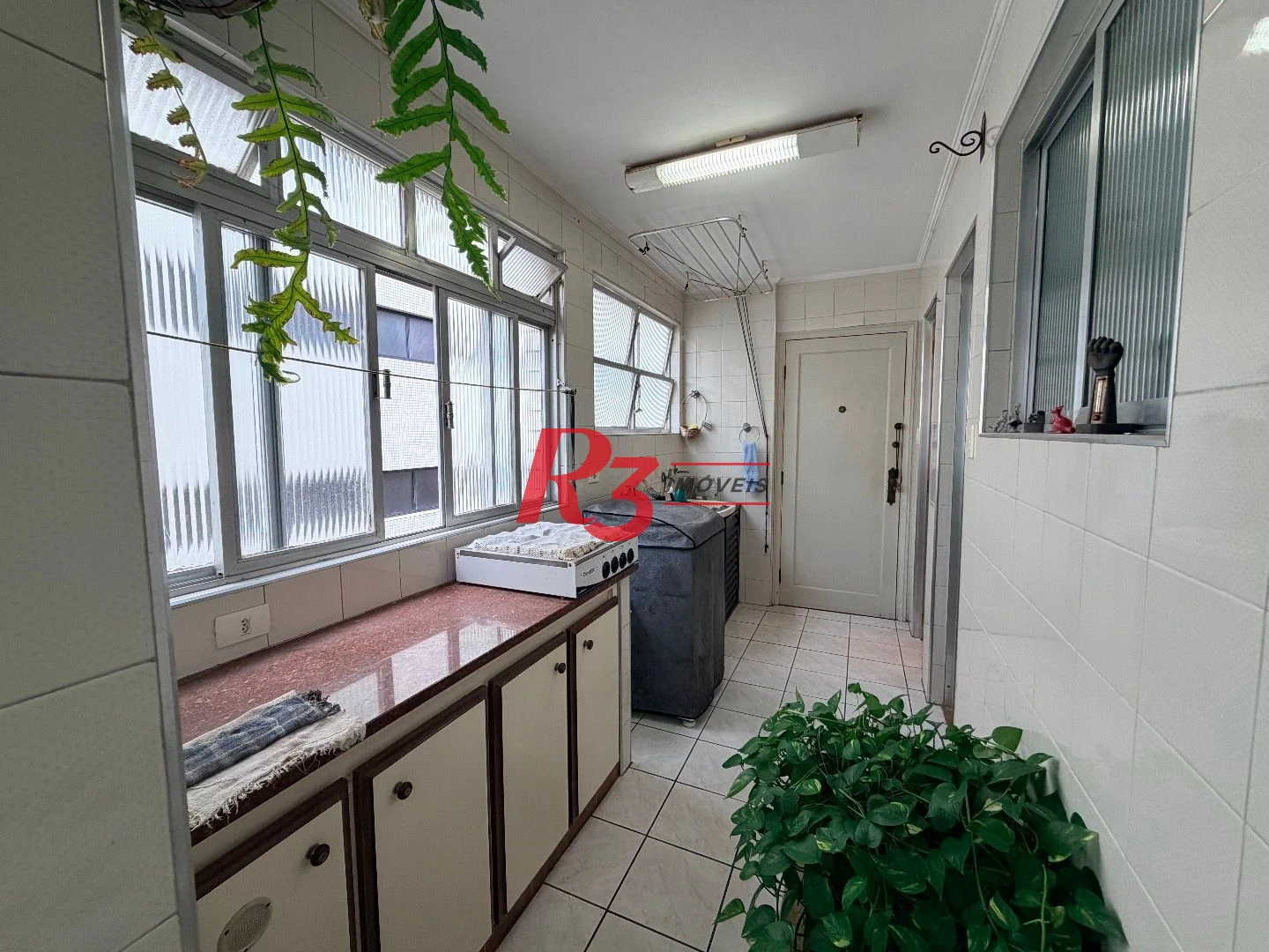 Apartamento, 137 m² - venda por R$ 990.000,00 ou aluguel por R$ 8.000,00/mês - Gonzaga - Santos/SP
