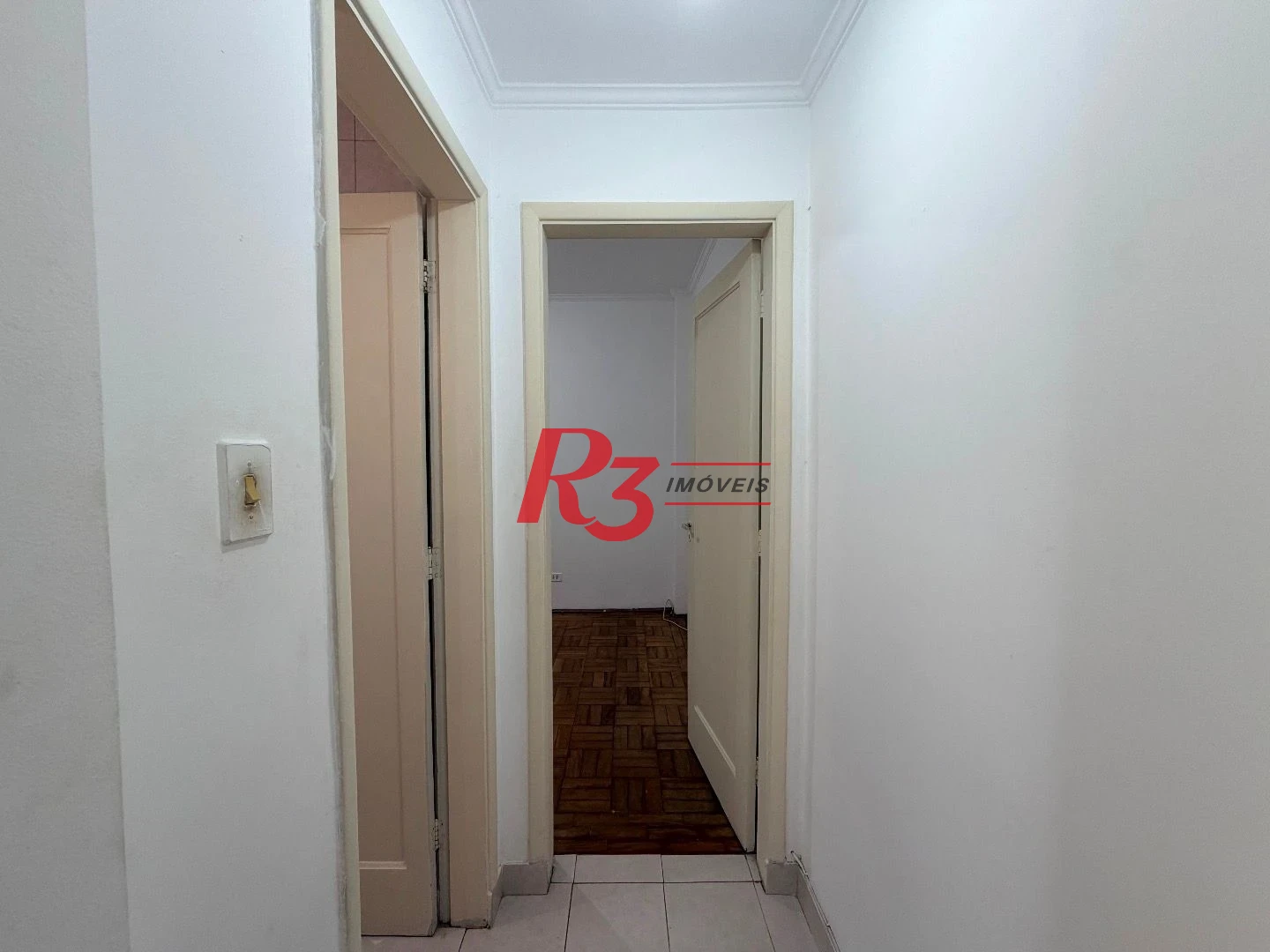 Apartamento para alugar, 44 m² por R$ 3.100,00/mês - Gonzaga - Santos/SP