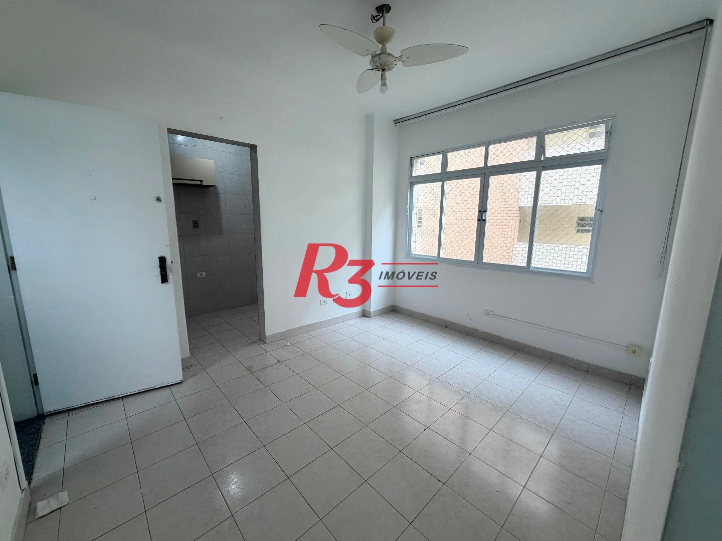 Apartamento para alugar, 44 m² por R$ 3.100,00/mês - Gonzaga - Santos/SP
