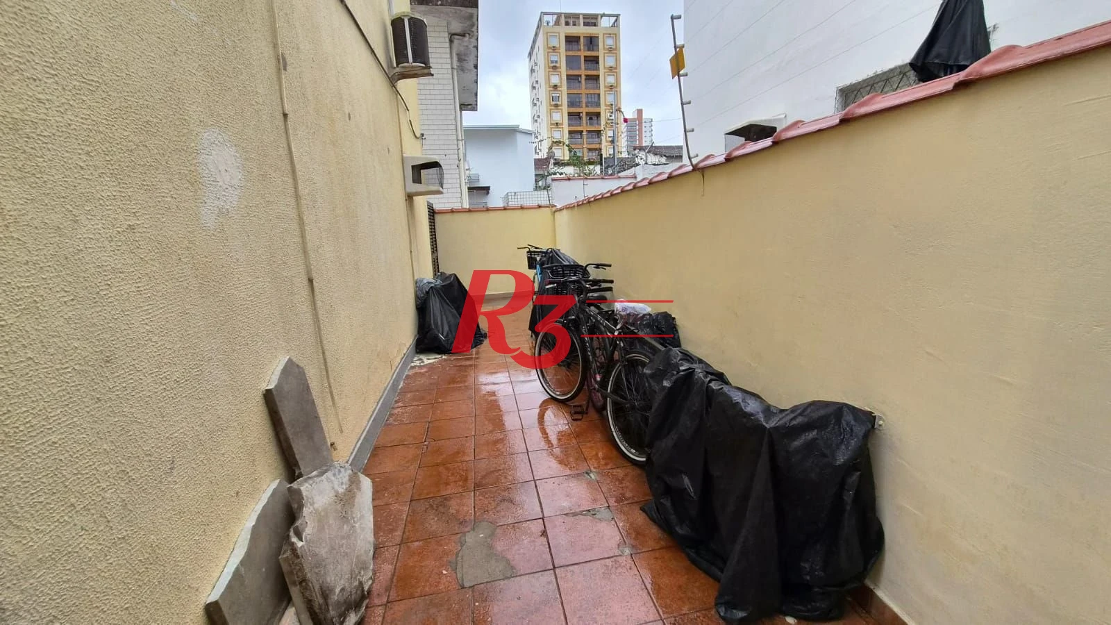 Apartamento com 2 dormitórios à venda, 63 m² por R$ 480.000,00 - Boqueirão - Santos/SP