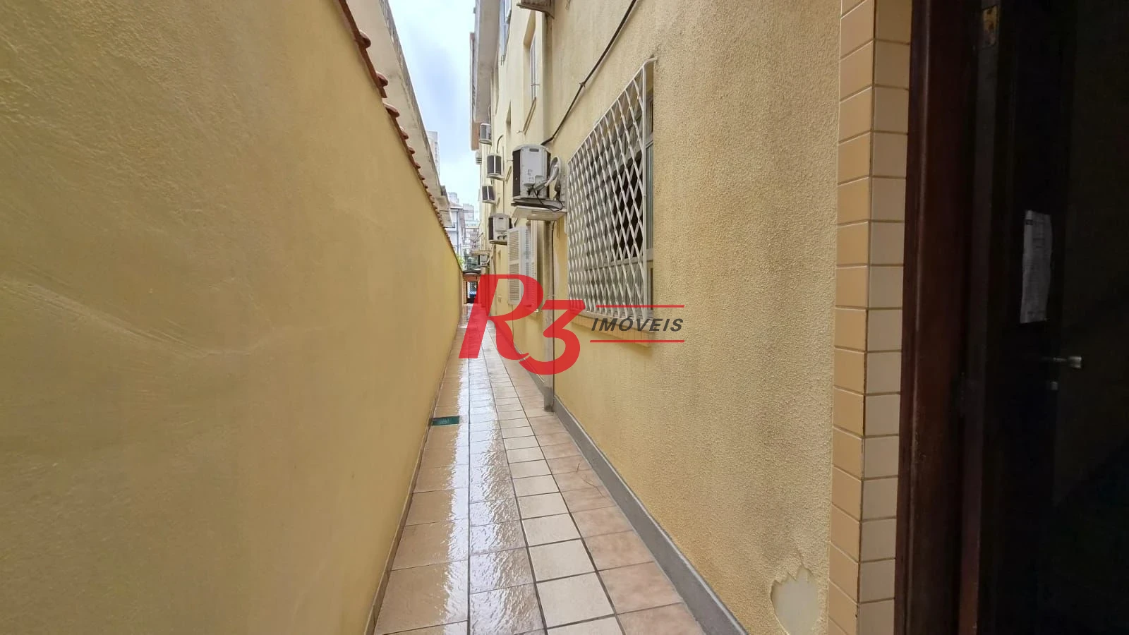 Apartamento com 2 dormitórios à venda, 63 m² por R$ 480.000,00 - Boqueirão - Santos/SP