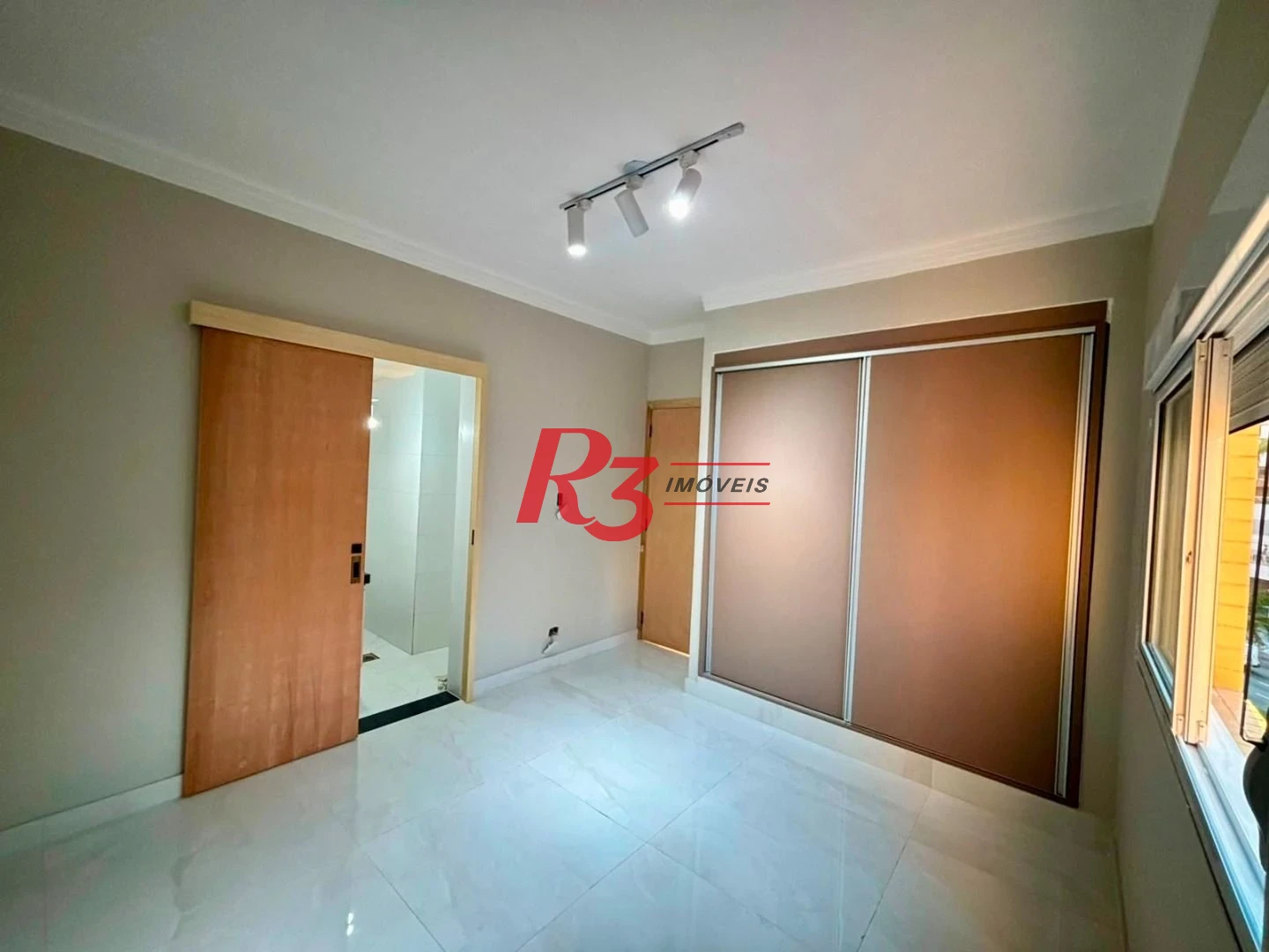 Apartamento com 3 dormitórios para alugar, 139 m² por R$ 7.500,00/mês - José Menino - Santos/SP
