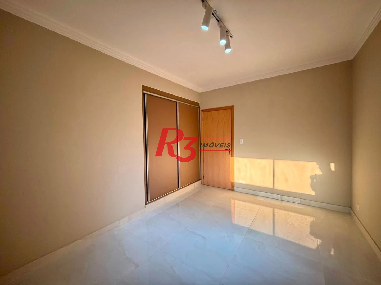 Apartamento com 3 dormitórios para alugar, 139 m² por R$ 7.500,00/mês - José Menino - Santos/SP
