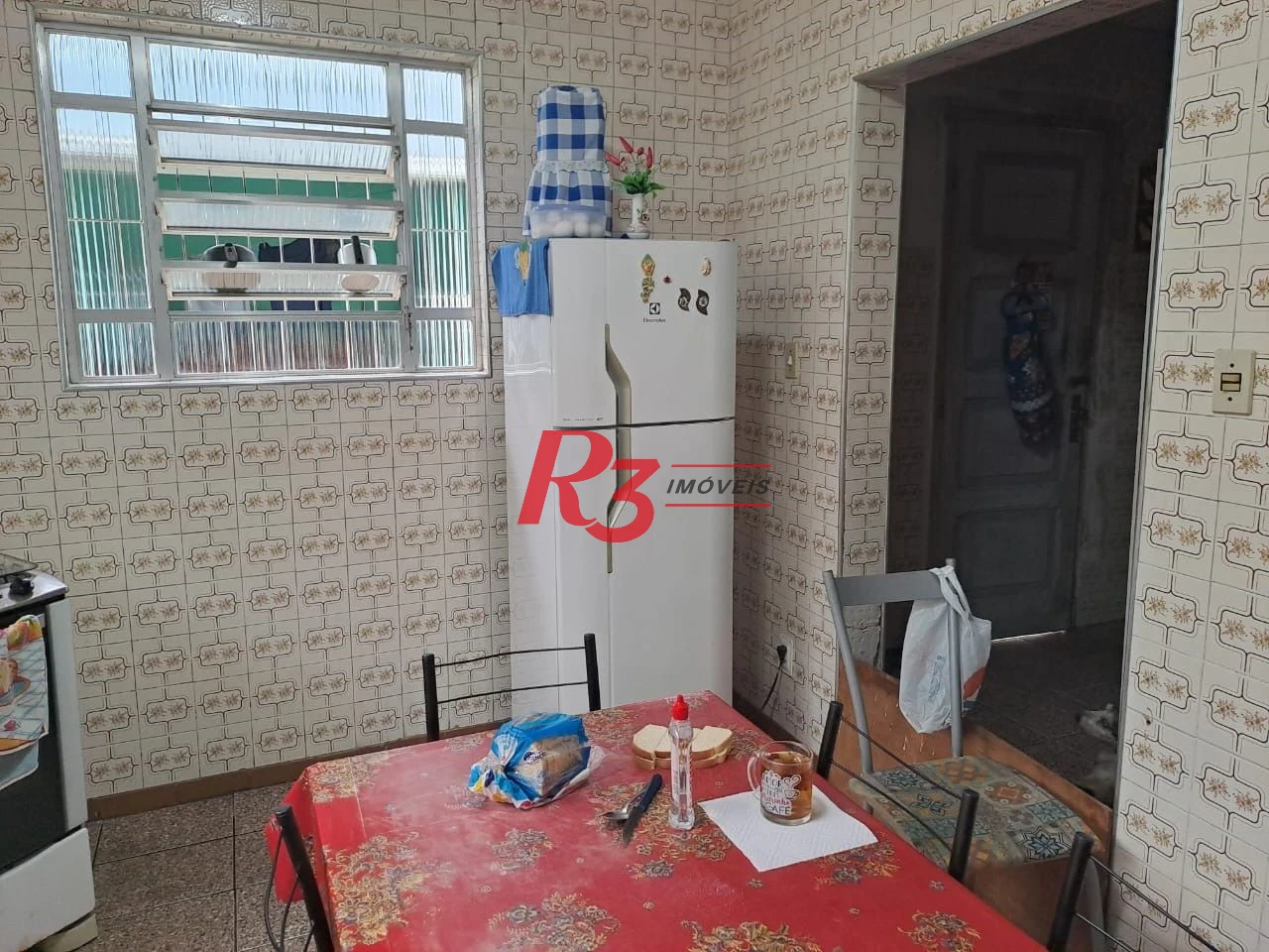 Casa com 2 dormitórios à venda, 131 m² por R$ 300.000,00 - Castelo - Santos/SP