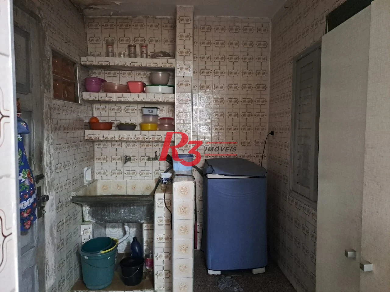Casa com 2 dormitórios à venda, 131 m² por R$ 300.000,00 - Castelo - Santos/SP