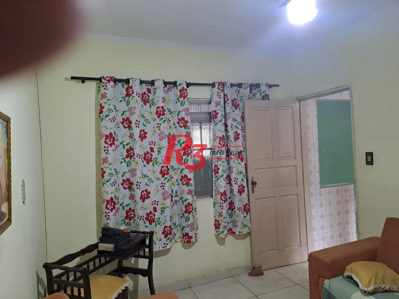 Casa com 2 dormitórios à venda, 131 m² por R$ 300.000,00 - Castelo - Santos/SP