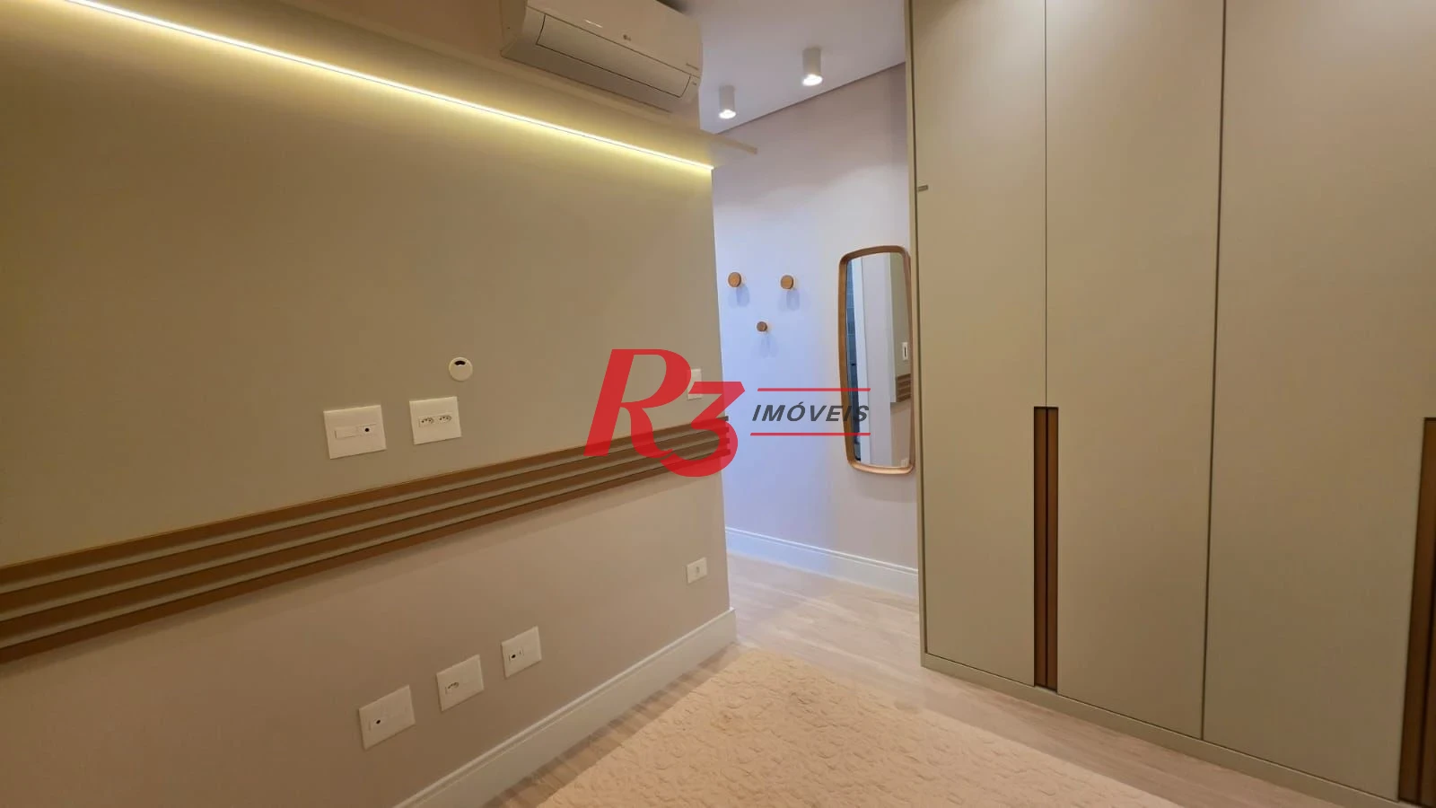 Apartamento com 2 dormitórios, 84 m² - venda por R$ 2.650.000,00 ou aluguel por R$ 14.780,00/mês - Gonzaga - Santos/SP