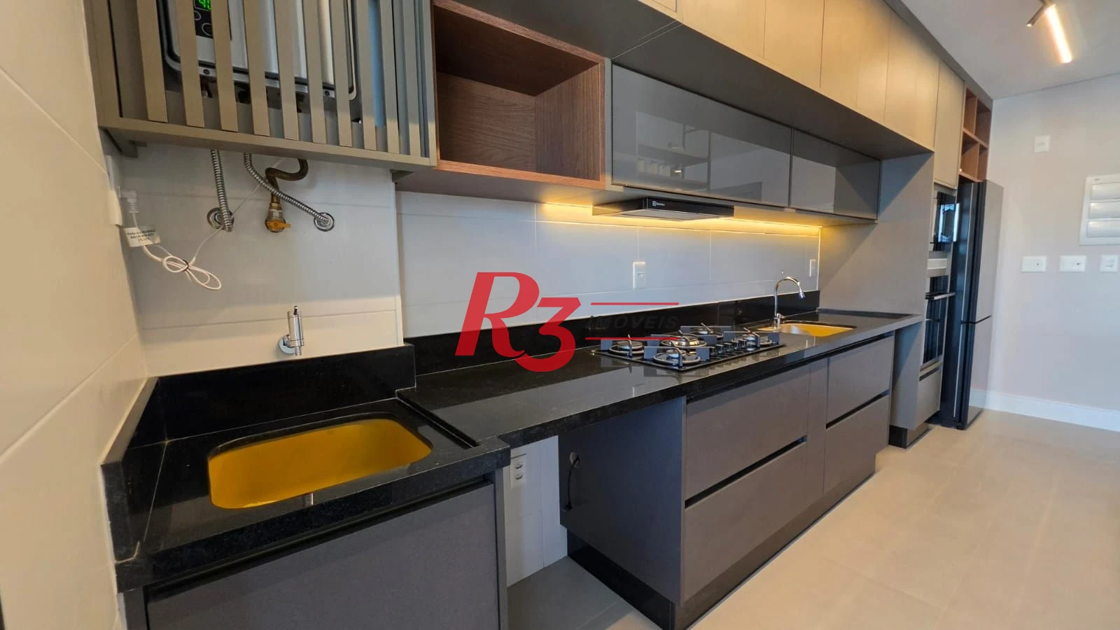 Apartamento com 2 dormitórios, 84 m² - venda por R$ 2.650.000,00 ou aluguel por R$ 14.780,00/mês - Gonzaga - Santos/SP