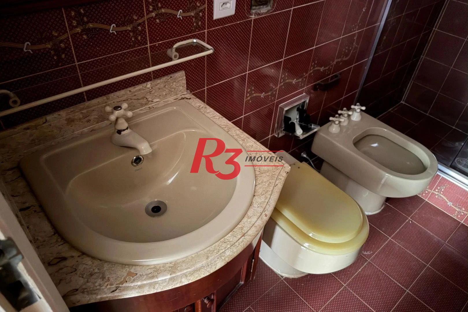 Apartamento com 2 dormitórios para alugar, 87 m² por R$ 5.486,56/mês - José Menino - Santos/SP