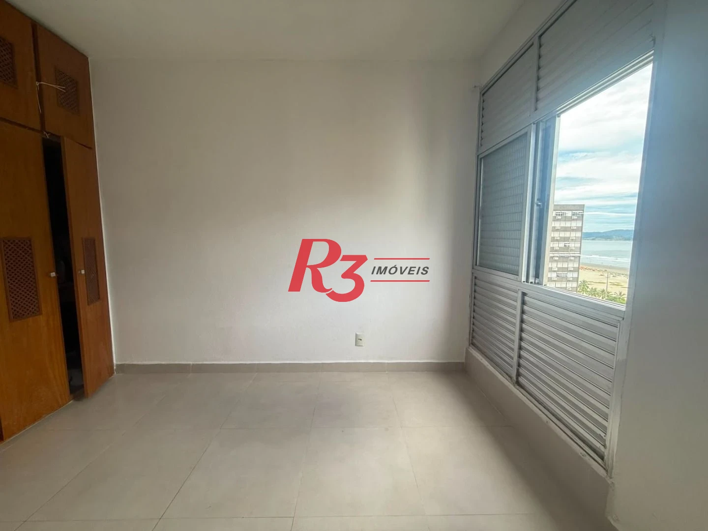 Apartamento com 2 dormitórios para alugar, 72 m² por R$ 3.000,00/mês - José Menino - Santos/SP