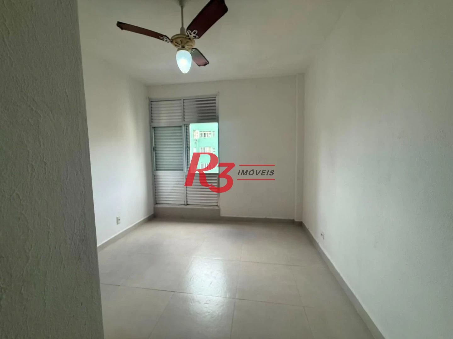 Apartamento com 2 dormitórios para alugar, 72 m² por R$ 3.000,00/mês - José Menino - Santos/SP