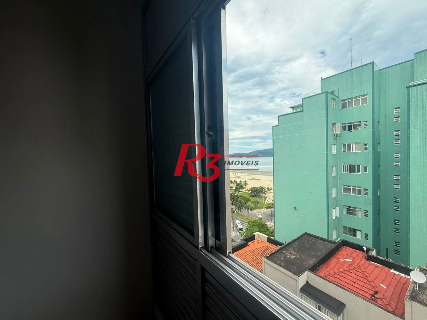 Apartamento com 2 dormitórios para alugar, 72 m² por R$ 3.000,00/mês - José Menino - Santos/SP