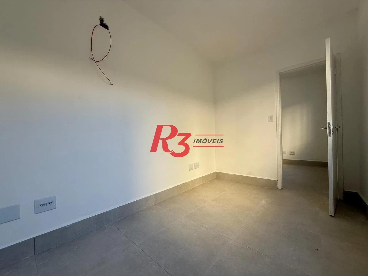 Sala para alugar, 147 m² por R$ 3.172,00/mês - Vila Matias - Santos/SP