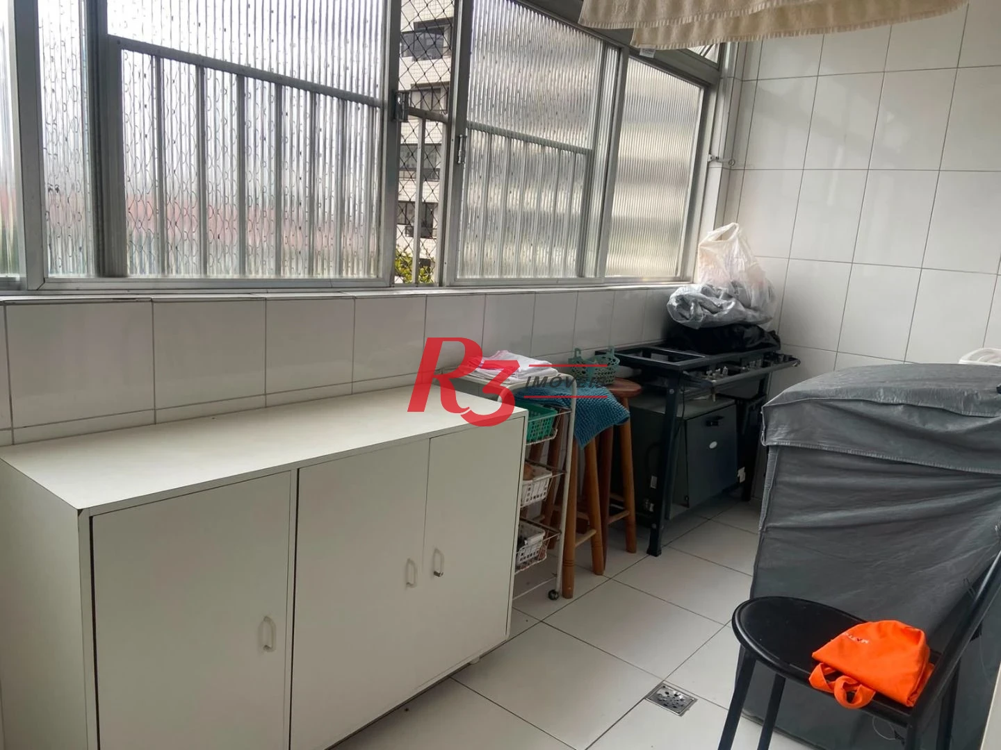 Apartamento com 3 dormitórios à venda, 130 m² por R$ 1.250.000,00 - Gonzaga - Santos/SP