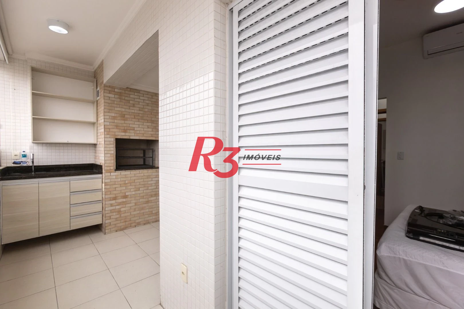 Apartamento com 2 dormitórios à venda, 82 m² por R$ 910.000,00 - Vila Belmiro - Santos/SP