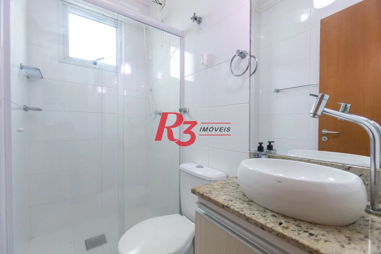 Apartamento com 2 dormitórios à venda, 82 m² por R$ 910.000,00 - Vila Belmiro - Santos/SP