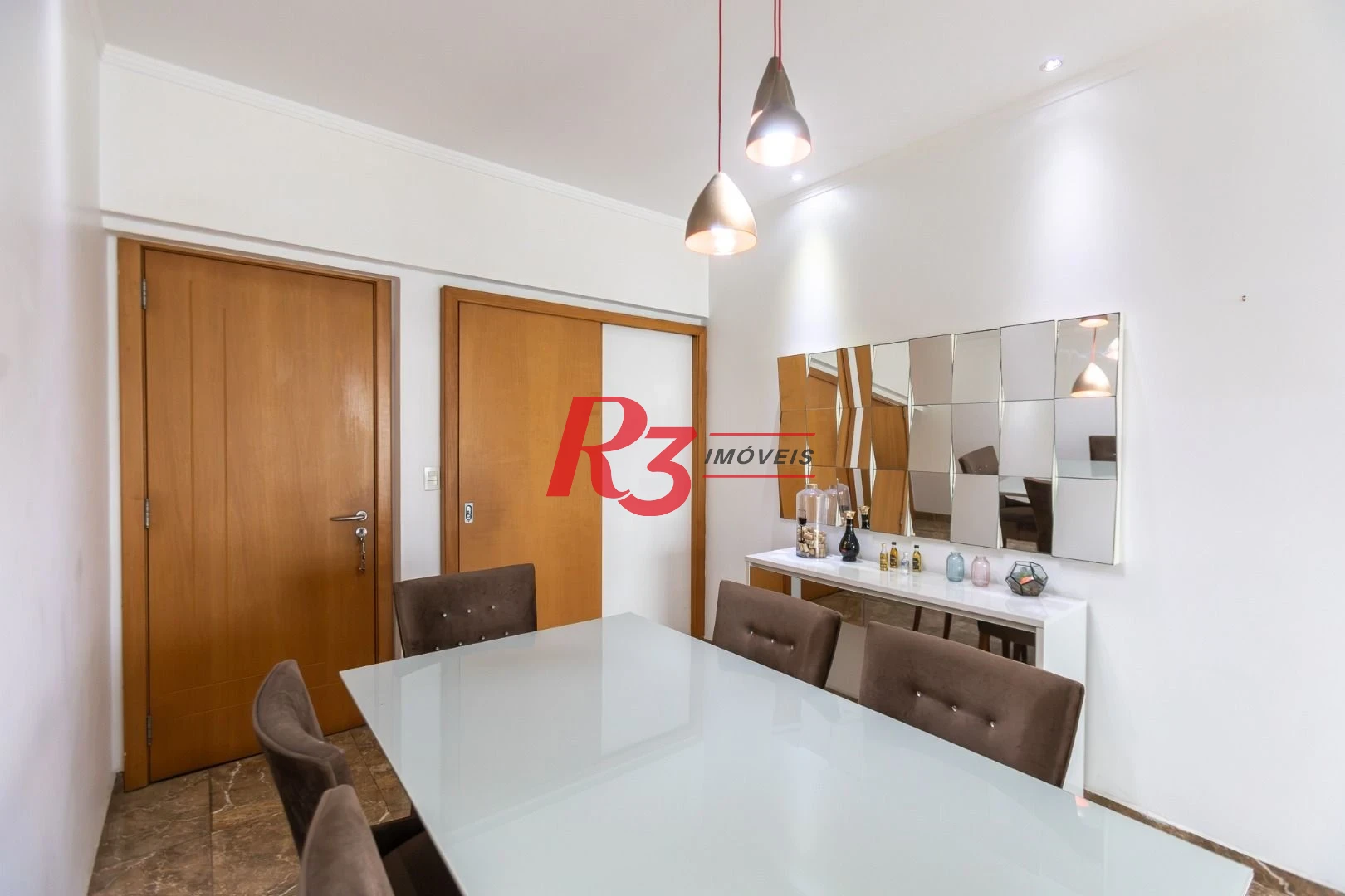 Apartamento com 2 dormitórios à venda, 82 m² por R$ 910.000,00 - Vila Belmiro - Santos/SP