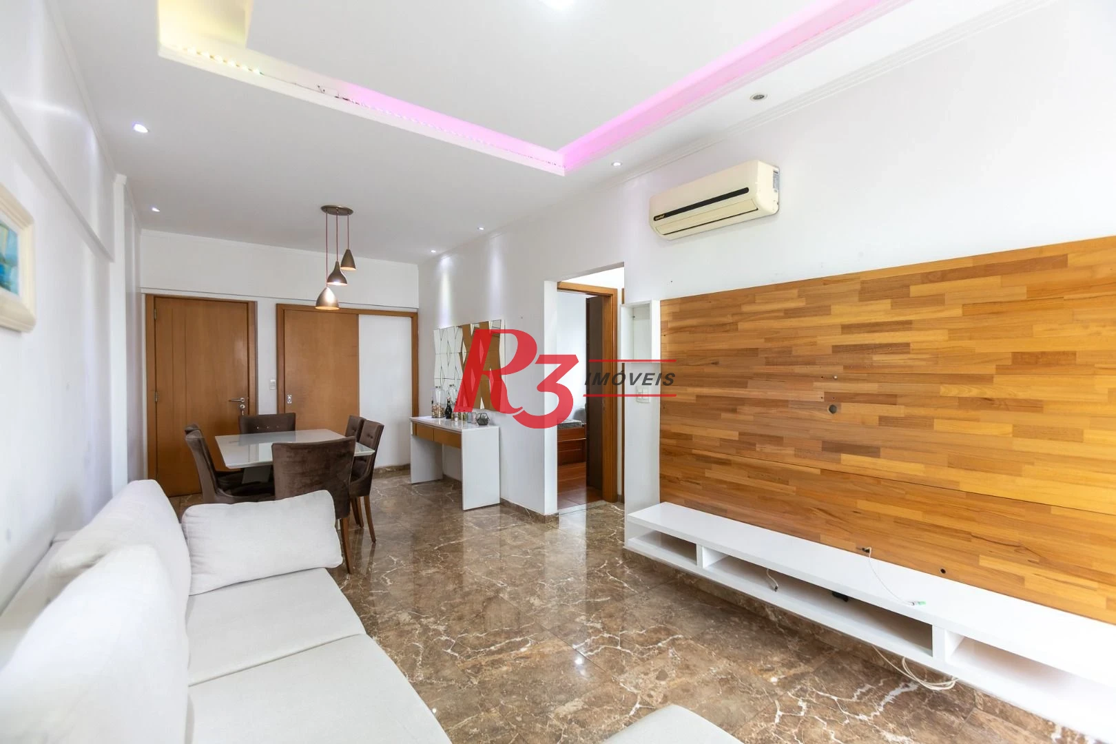Apartamento com 2 dormitórios à venda, 82 m² por R$ 910.000,00 - Vila Belmiro - Santos/SP