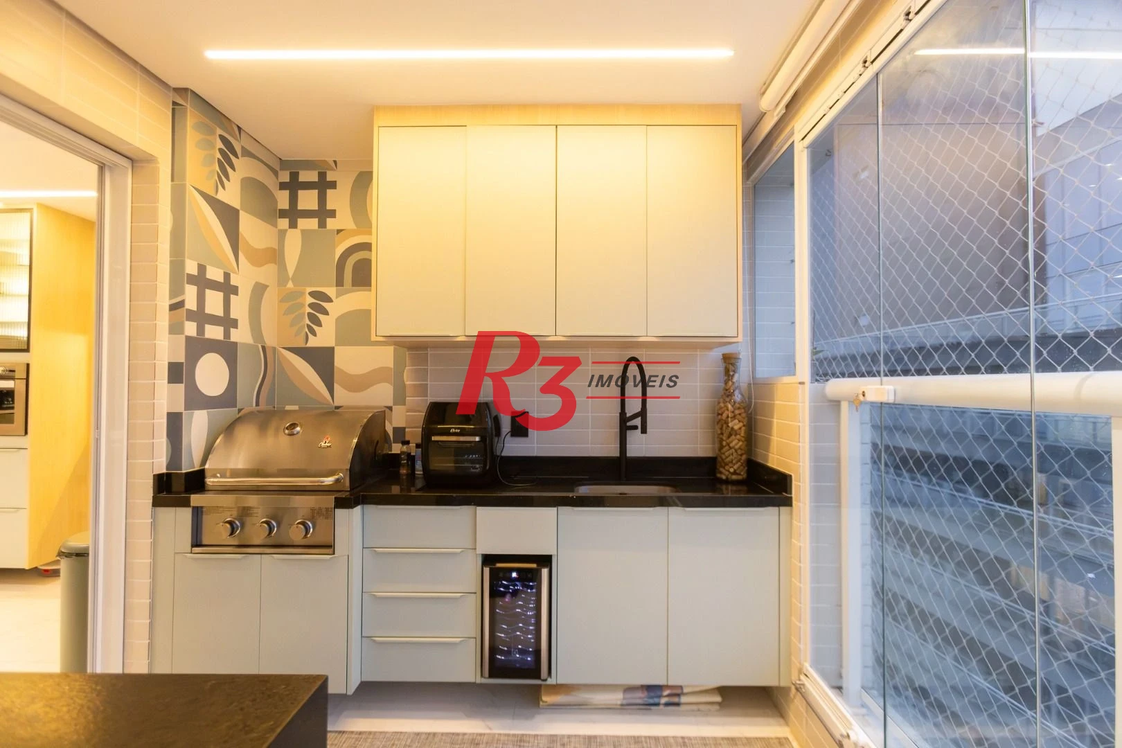 Apartamento com 3 dormitórios à venda, 99 m² por R$ 2.780.000,00 - Gonzaga - Santos/SP