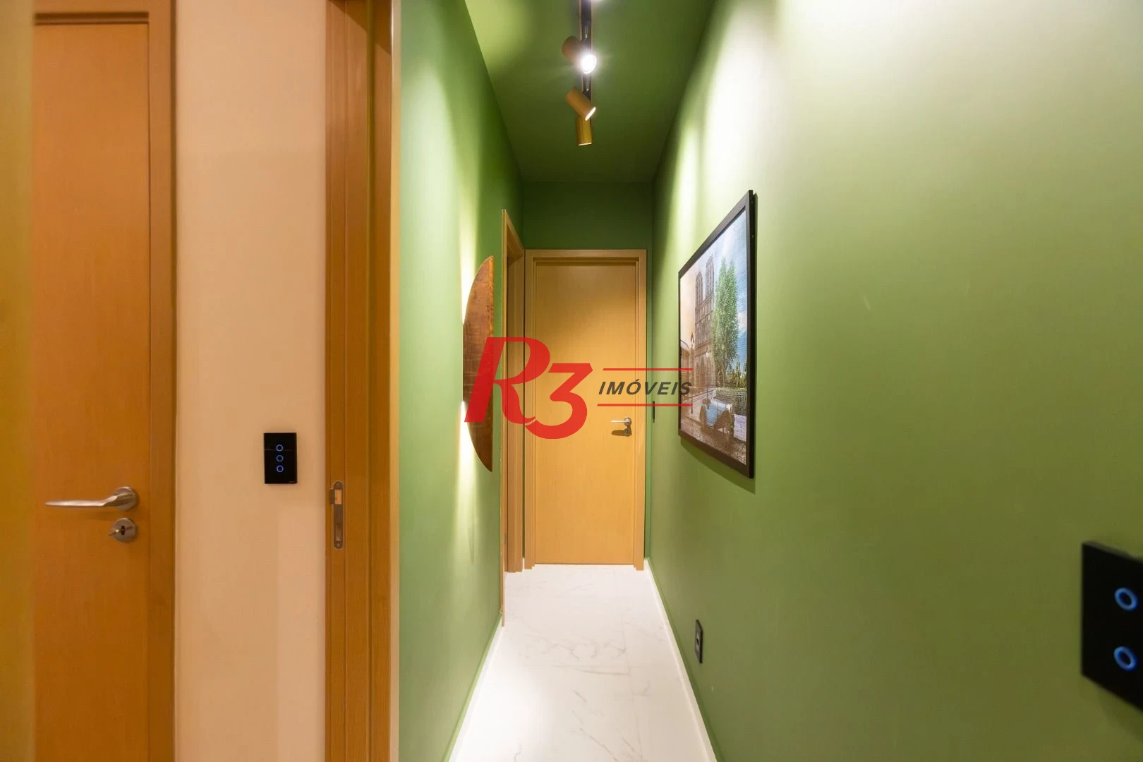 Apartamento com 3 dormitórios à venda, 99 m² por R$ 2.780.000,00 - Gonzaga - Santos/SP