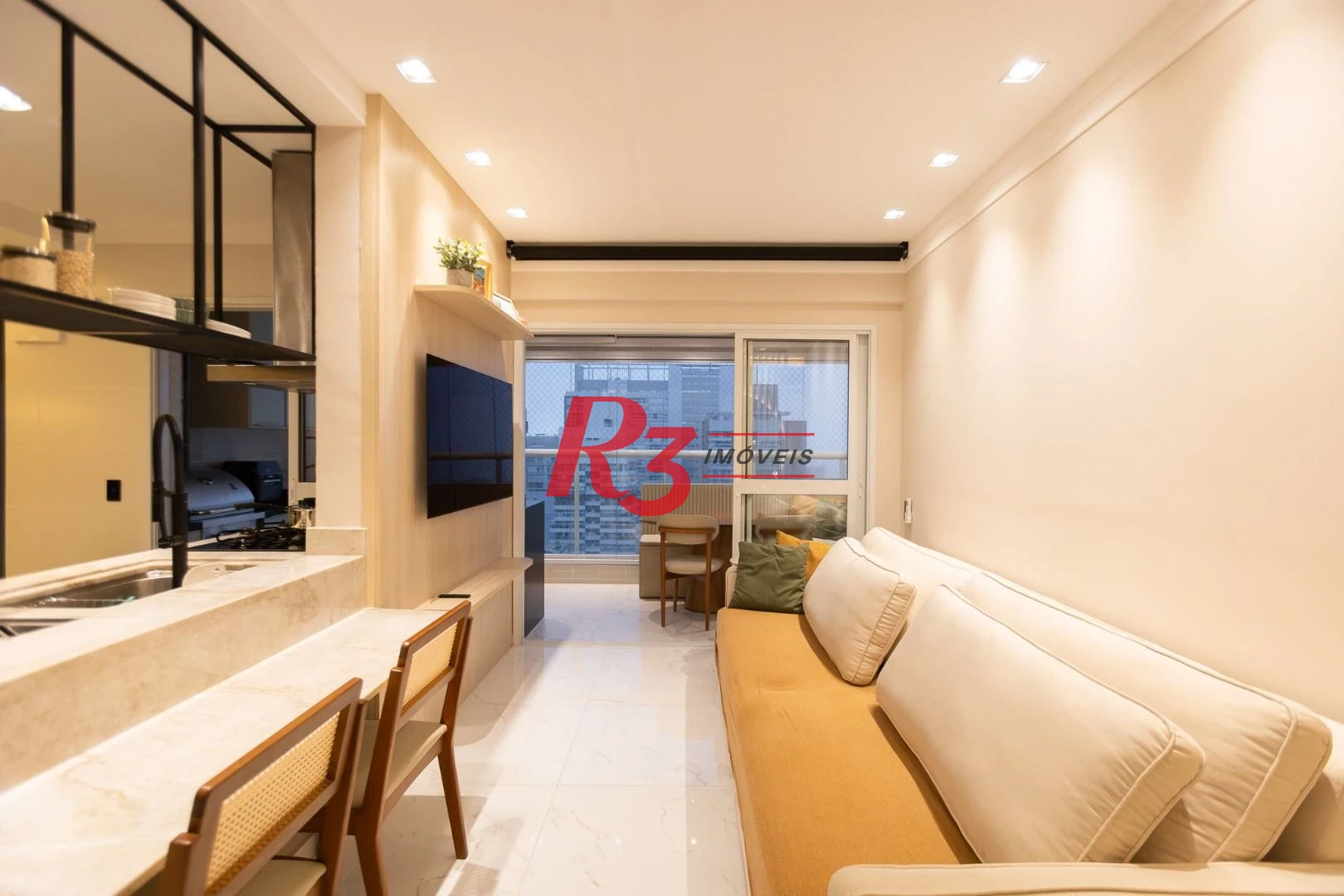 Apartamento com 3 dormitórios à venda, 99 m² por R$ 2.780.000,00 - Gonzaga - Santos/SP