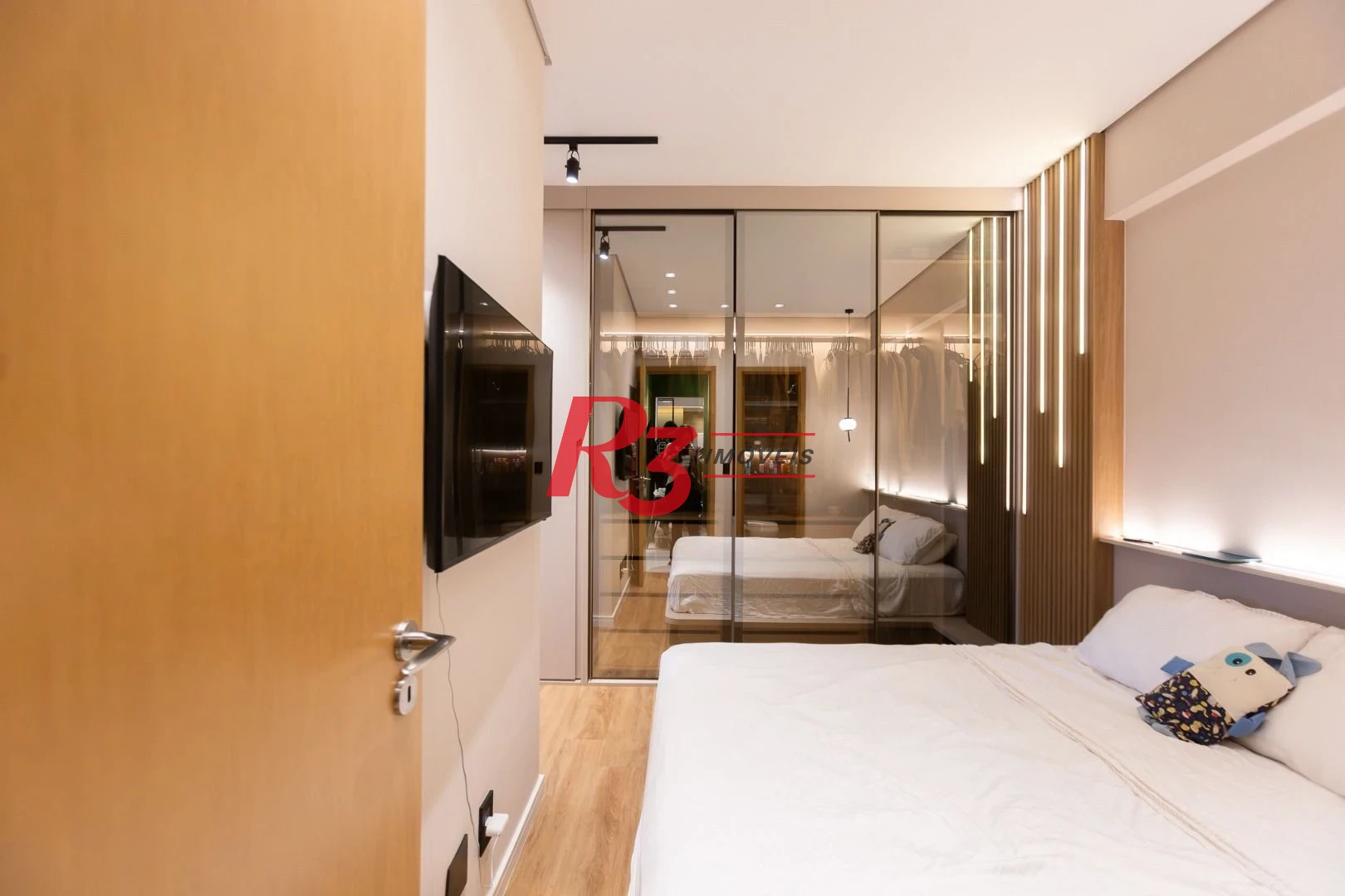 Apartamento com 3 dormitórios à venda, 99 m² por R$ 2.780.000,00 - Gonzaga - Santos/SP