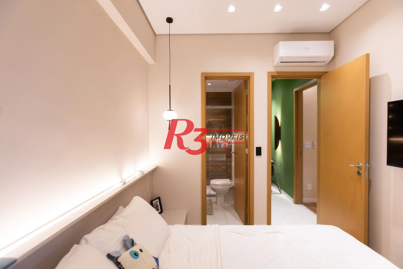 Apartamento com 3 dormitórios à venda, 99 m² por R$ 2.780.000,00 - Gonzaga - Santos/SP