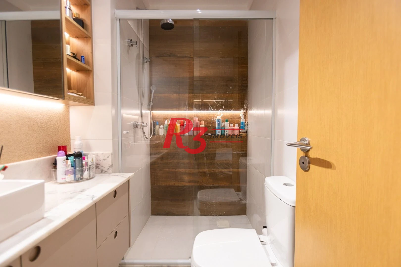 Apartamento com 3 dormitórios à venda, 99 m² por R$ 2.780.000,00 - Gonzaga - Santos/SP