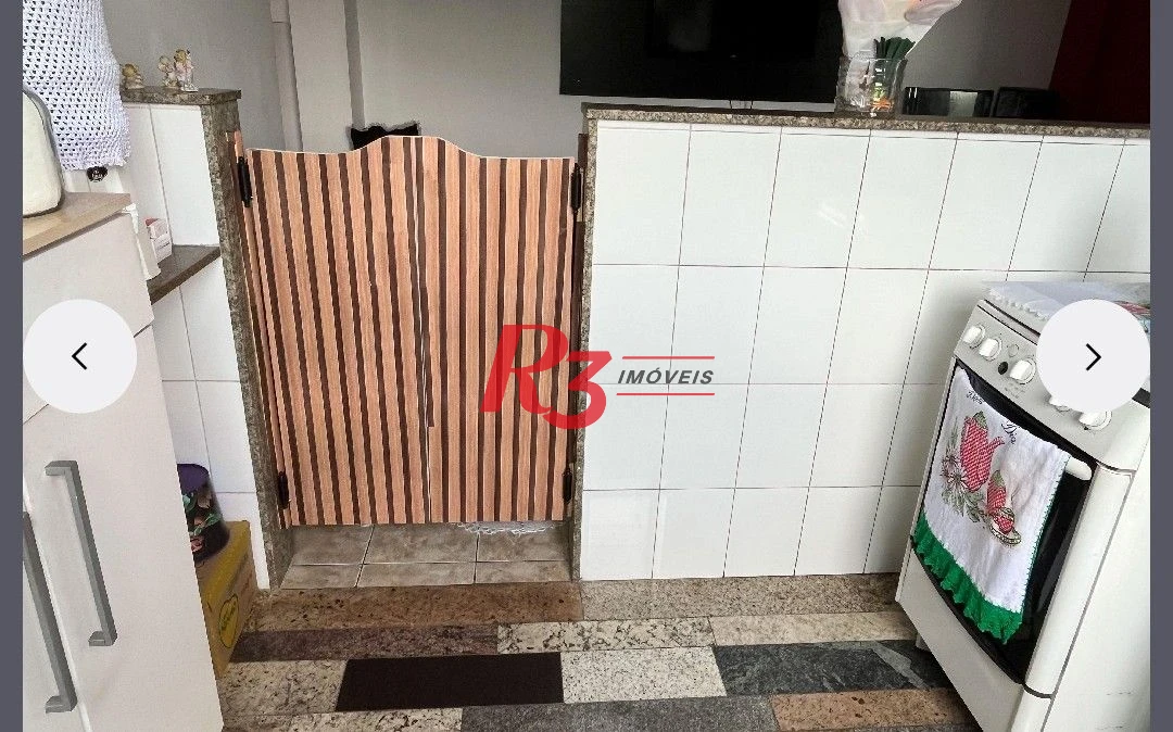 Apartamento com 2 dormitórios à venda, 70 m² por R$ 300.000,00 - Areia Branca - Santos/SP