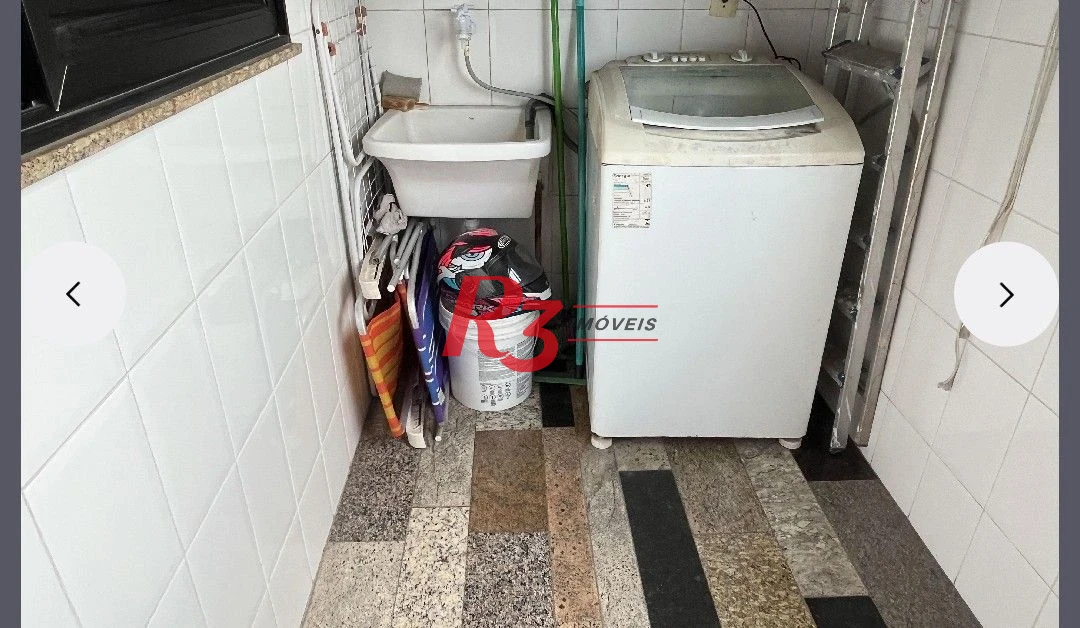 Apartamento com 2 dormitórios à venda, 70 m² por R$ 300.000,00 - Areia Branca - Santos/SP