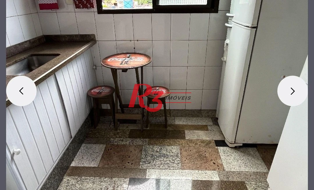 Apartamento com 2 dormitórios à venda, 70 m² por R$ 300.000,00 - Areia Branca - Santos/SP