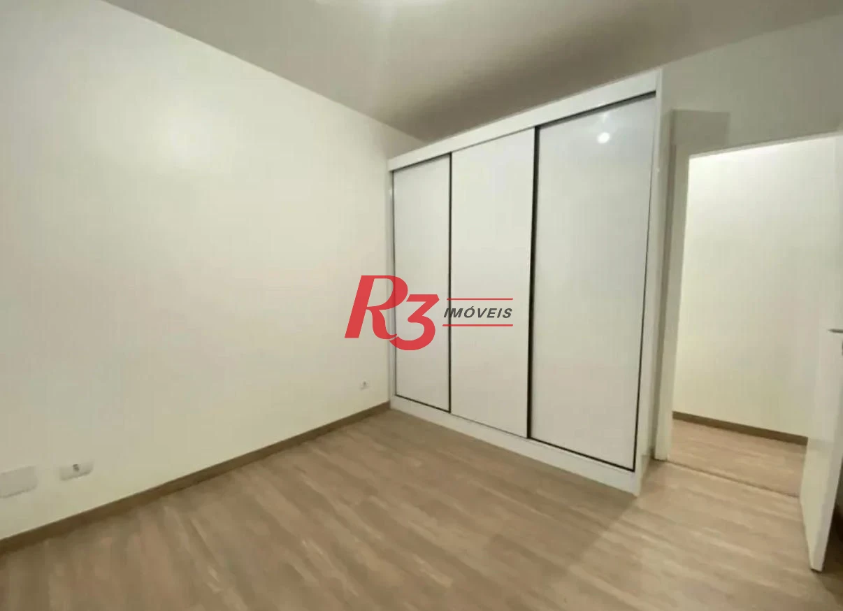 Apartamento com 2 dormitórios à venda, 70 m² por R$ 465.000,00 - José Menino - Santos/SP