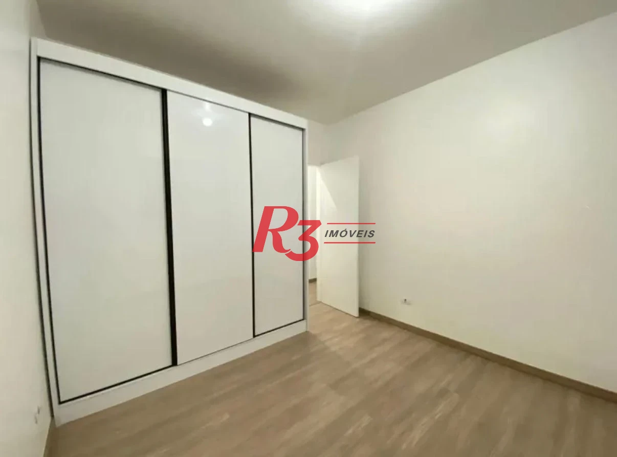 Apartamento com 2 dormitórios à venda, 70 m² por R$ 465.000,00 - José Menino - Santos/SP