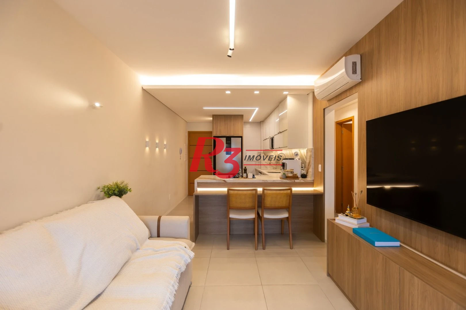 Apartamento com 2 dormitórios à venda, 65 m² por R$ 1.100.000,00 - Boqueirão - Santos/SP