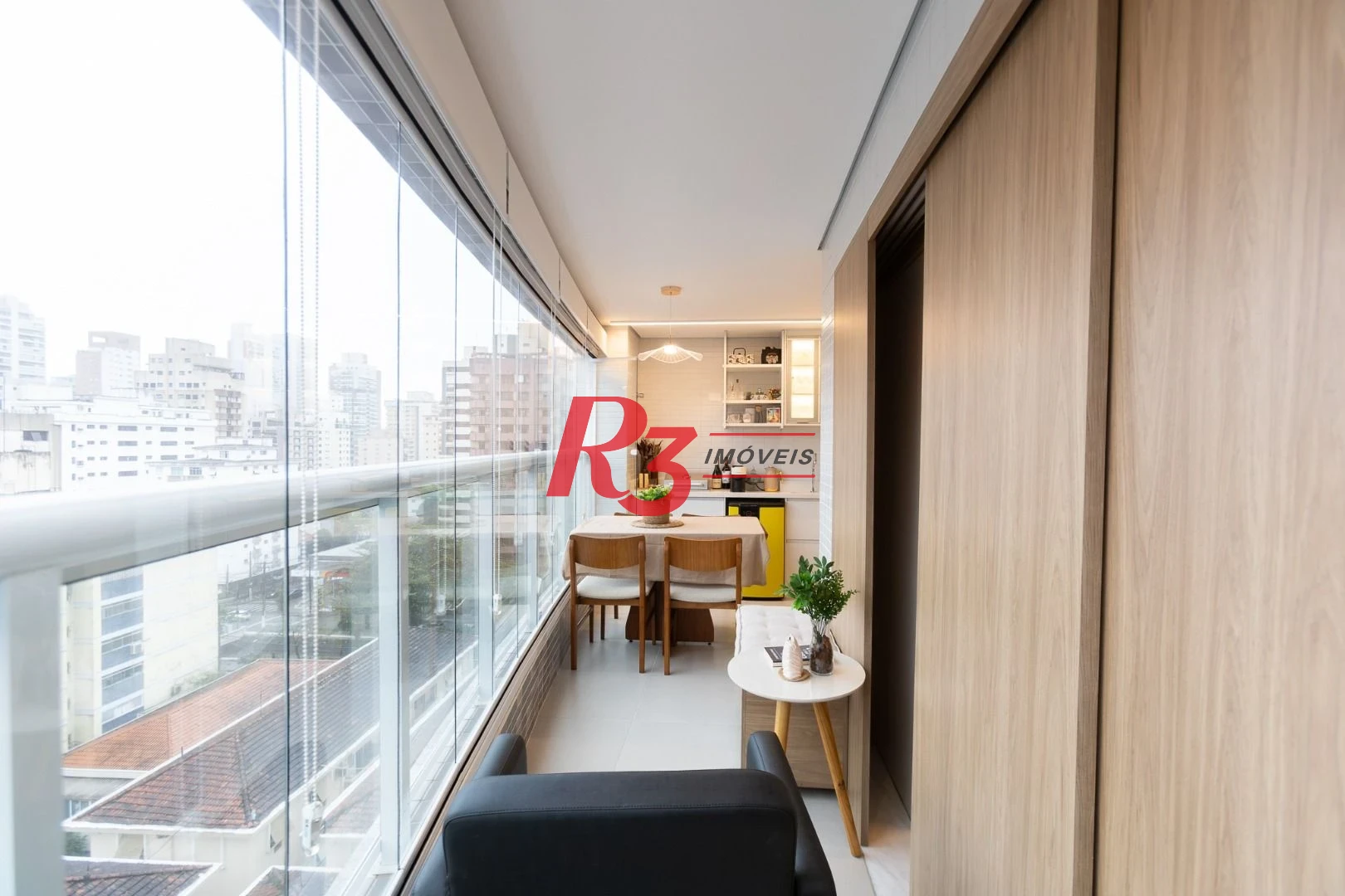 Apartamento com 2 dormitórios à venda, 65 m² por R$ 1.100.000,00 - Boqueirão - Santos/SP